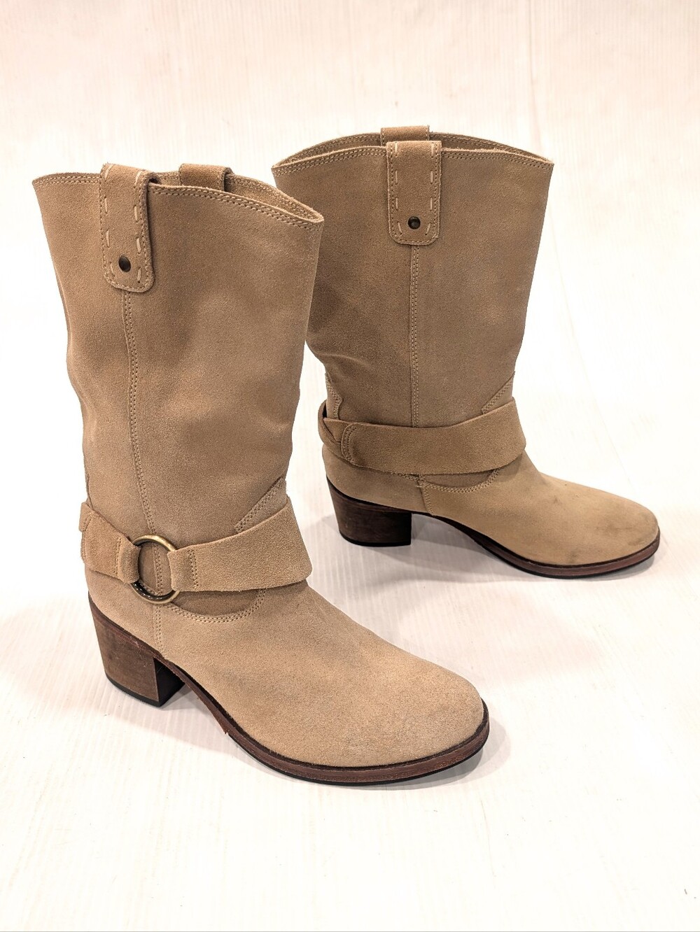 VERO CUOIO Womens Tan Suede Mid-Calf Ring Strap Heeled Riding Boots Size 8